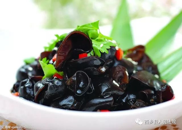 助力脱贫攻坚，鸳鸯池优质高山吊袋木耳等您品尝