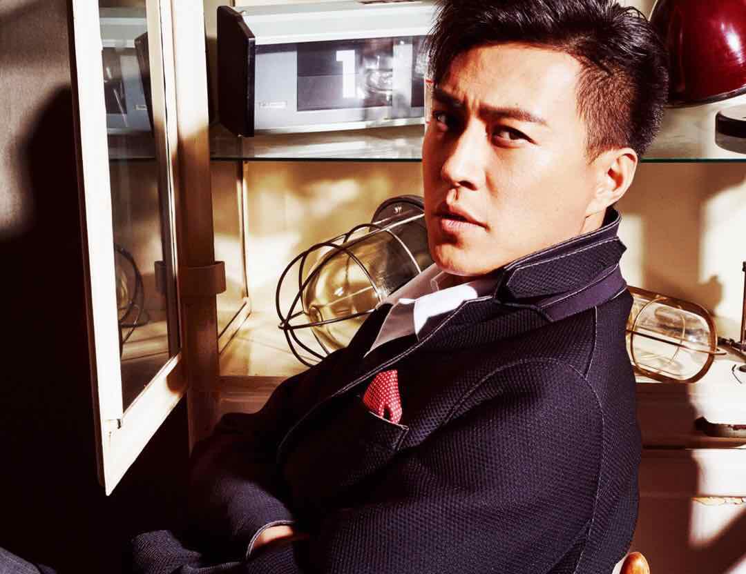 靳东作为资深球迷“神预测”上热搜，事后这样回复？这也太可爱了