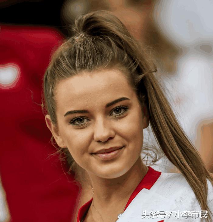 世界杯美女镜头,世界杯美女记者惊艳镜头