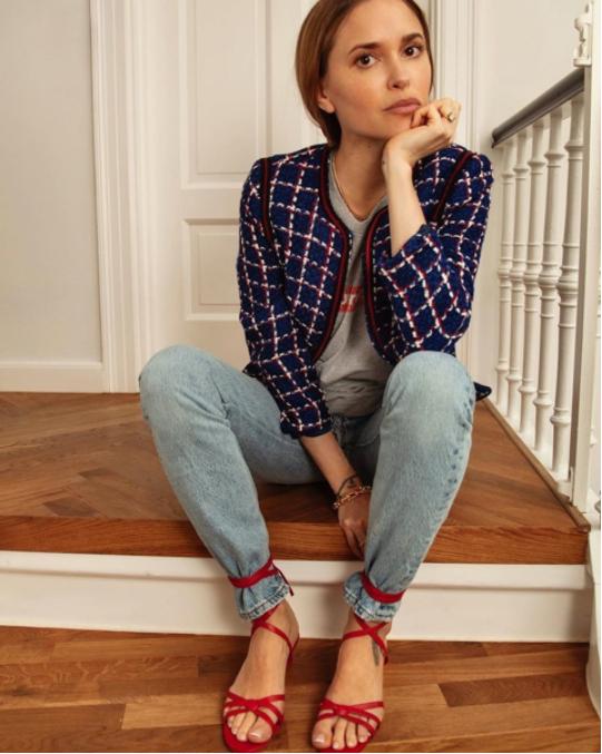 穿衣服打结小技巧,衣服打结穿搭技巧