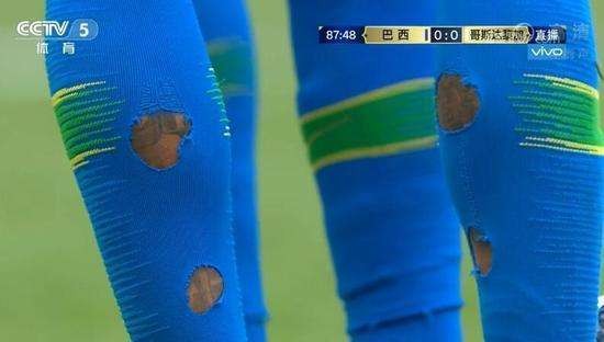 内马尔炫技为什么会被打,内马尔花式炫技嘲讽视频