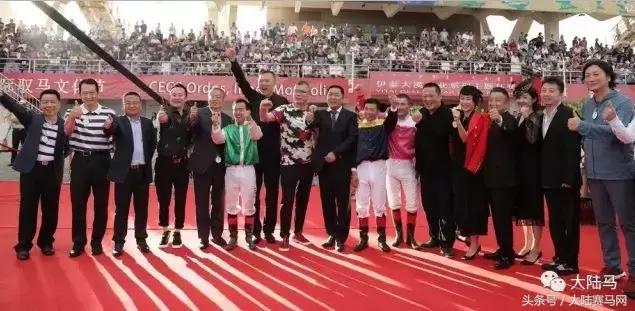 伊泰大漠鄂尔多斯金杯赛火爆来袭！开启“三杯一节”品牌赛马序幕