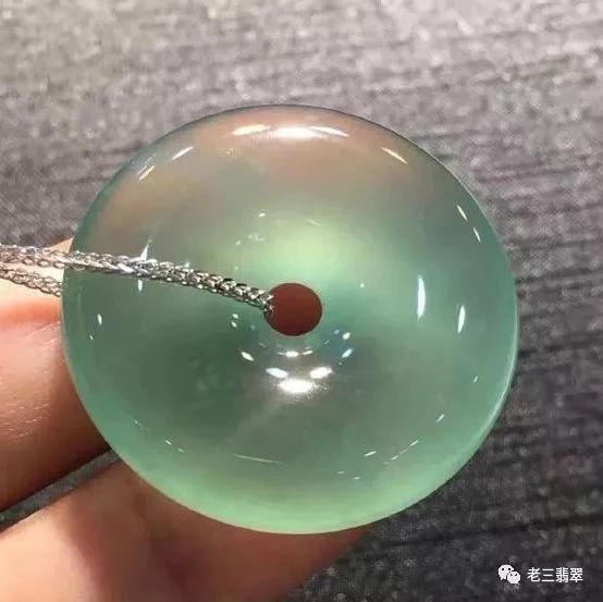 翡翠护身符平安扣,翡翠平安扣现代设计