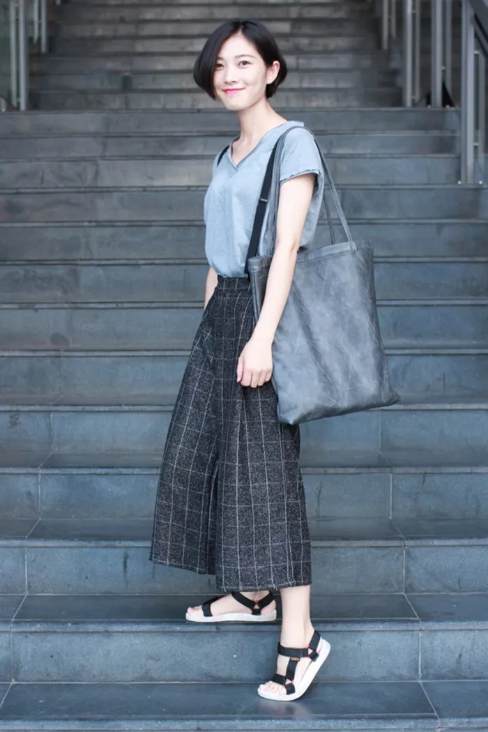 江疏影高腰直筒裤,江疏影米白色阔腿裤