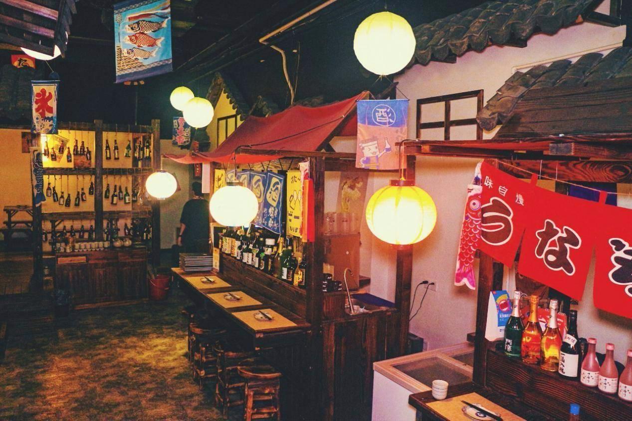 毫不夸张的夸张,日本东京的酒吧