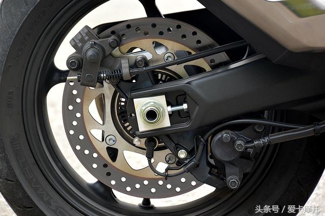 顶级跑羊的不二之选试驾YAMAHATMAXDX