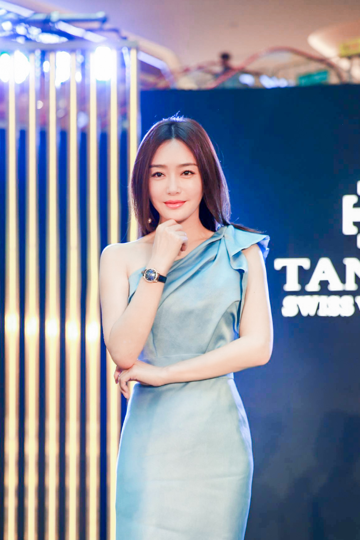 瑞士天珺石英女士腕表,瑞士天珺女表月亮女神