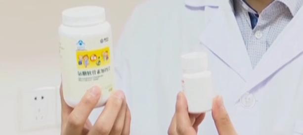 吸毒女孩的后果,纪实禁毒少女吸毒成瘾毒性发作