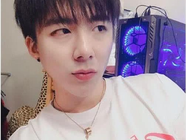 丹东安东老街网红宁哥,宁哥在安东老街哪