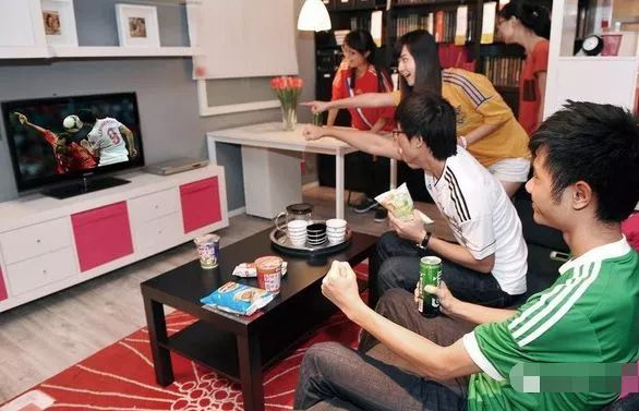 怎么给女生买名牌包,如何平价买大牌包包