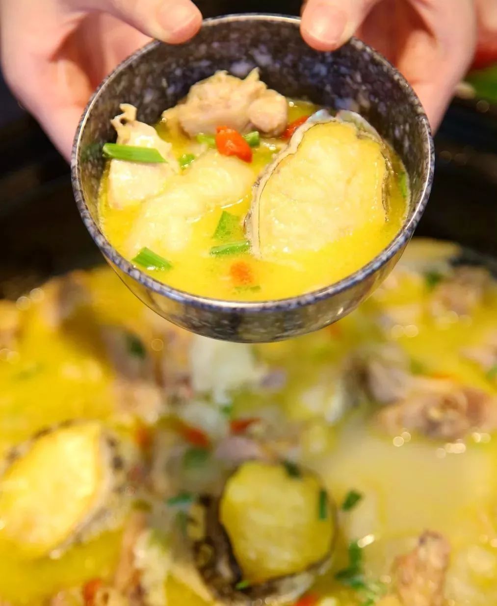 精炖8小时的金汤锅，急性子别来！