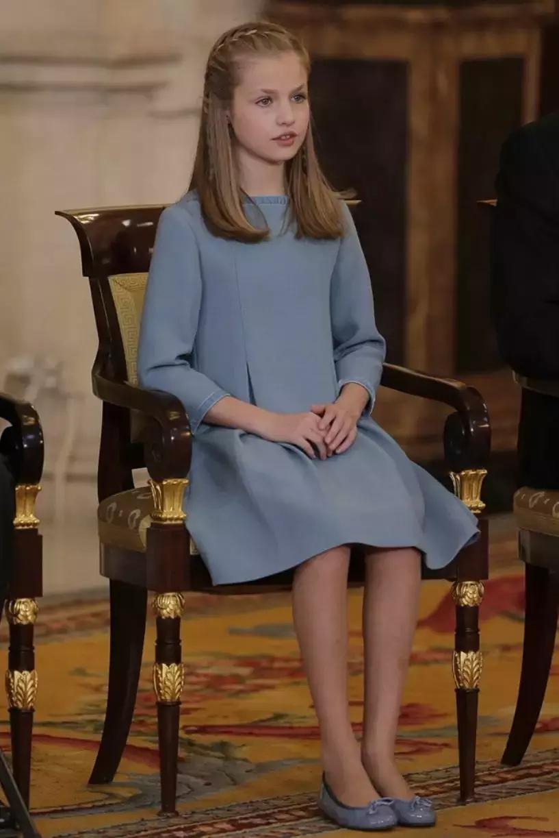 高帮小白鞋女款2020真皮平底鞋,入手一双软底软面平底小白鞋