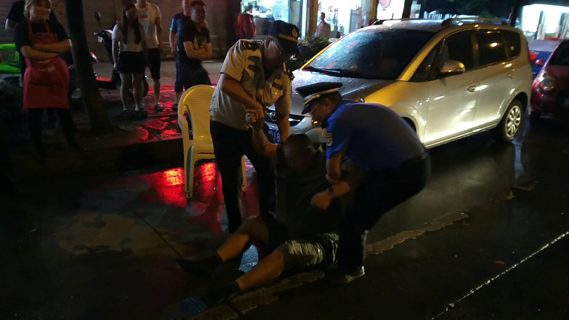 巴西世界杯阿根廷球迷激动哭了,世界杯巴西夺冠沸腾时刻高清