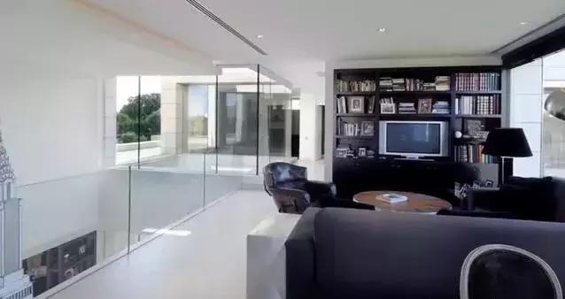 世界足球运动员十大私人豪宅,足球巨星的豪宅有多豪