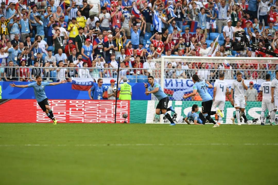 梅西也做过c罗的动作吗,梅西不满裁判判罚称var未起作用