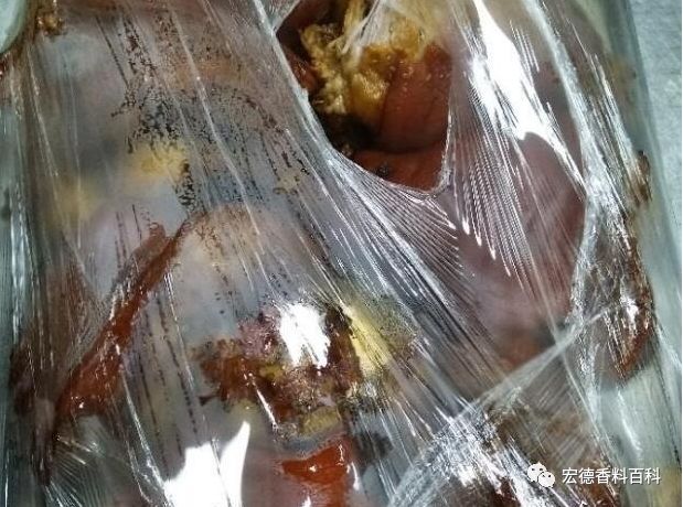 卤水黄栀子加多了会怎么样,为什么卤水用黄栀子变黑了