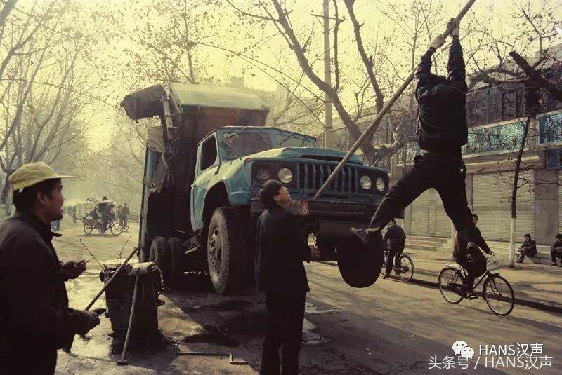 武汉银矿｜看看生你之前的爸妈，过得多潇洒？