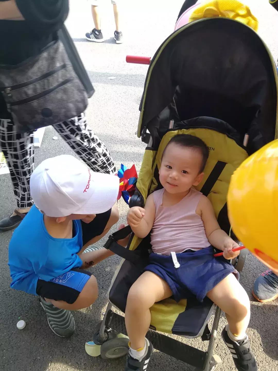 玩转世界杯之亲子足球赛,世界杯足球超燃