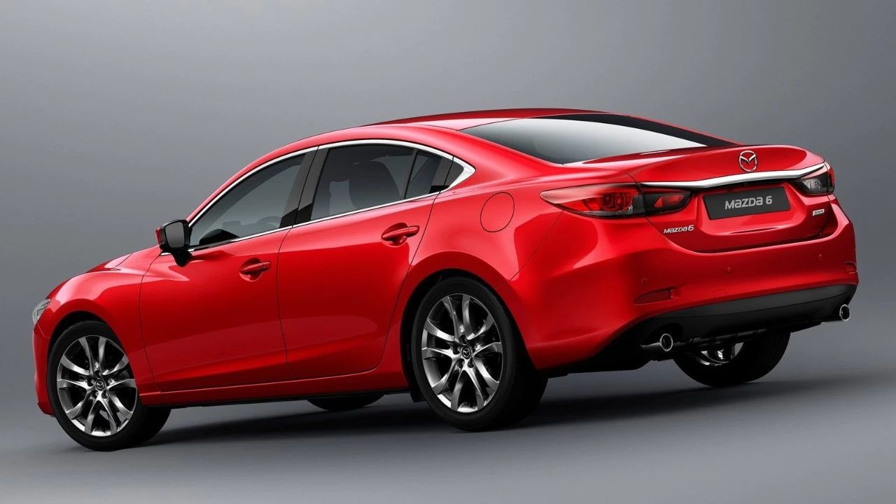 全新本田雅阁对比阿特兹！20万运动中型车该如何选择？