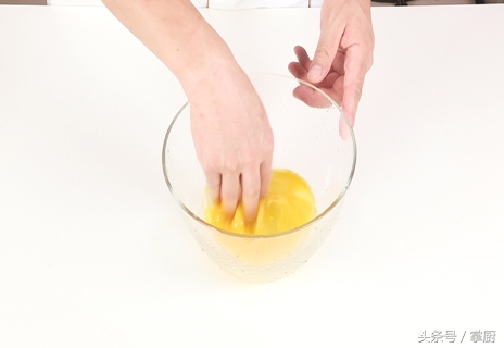 自制放心的油条配方跟着做零失误,最简易的油条配方和做法