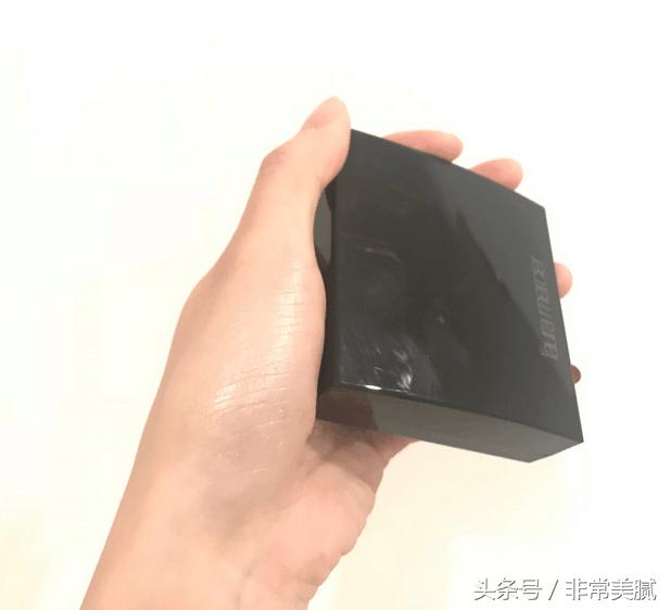 新手彩妆高光推荐哪款,美妆博主测评mac生姜高光