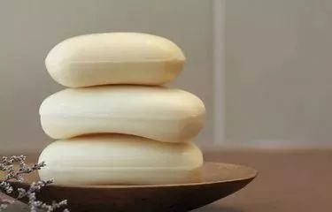 蚊子咬完红肿硬很大怎么样能止痒,被蚊子咬了别挠痒为什么