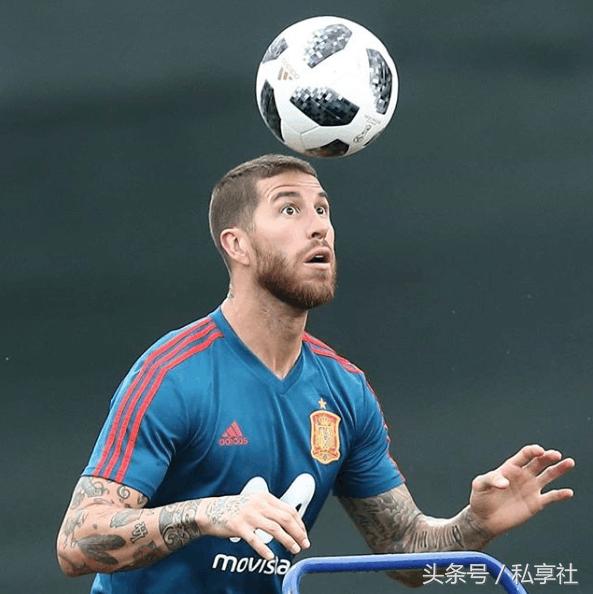 足球界那些帅到爆的发型,足球球星发型中长发