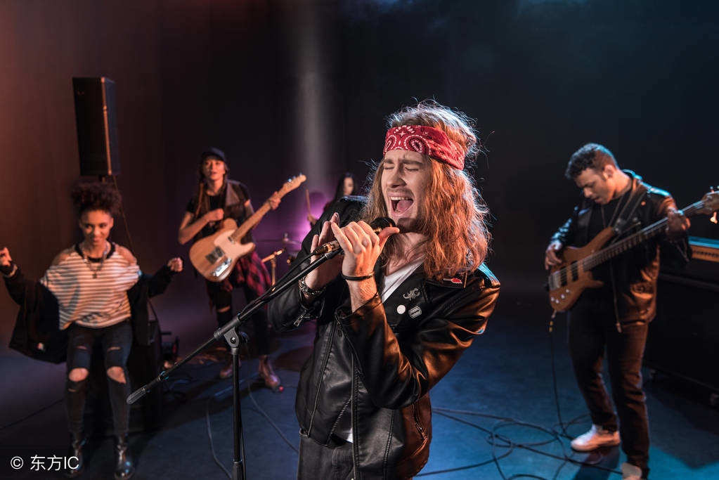 唱歌炫技真的好听吗,学唱歌小技巧什么是混声