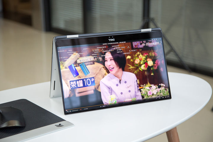 戴尔xps15i7八代,科技感爆棚戴尔xps15笔记本评测