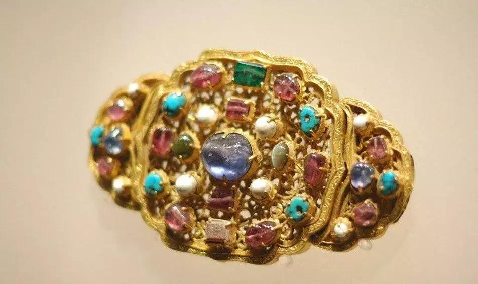 黄金古法和厚壁有什么区别,古法黄金的三大特点是什么