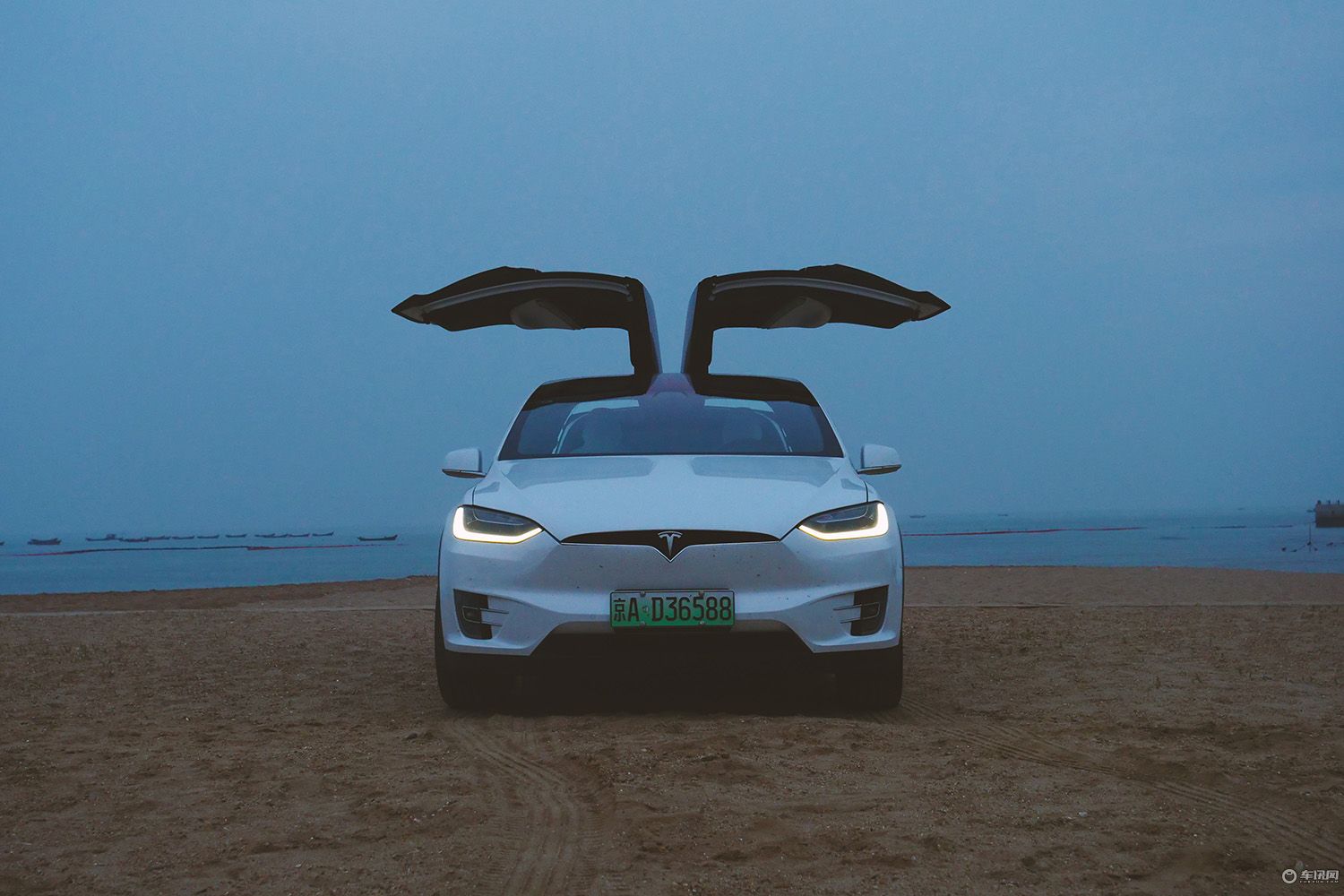 特斯拉modelx自驾游,特斯拉长续航modelx自驾海南