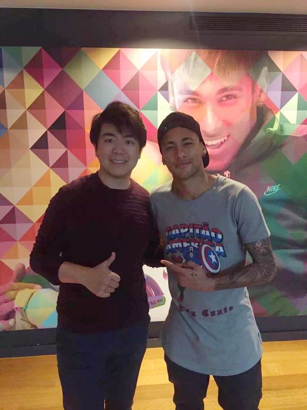 内马尔是世界级球星吗,内马尔是超级巨星吗