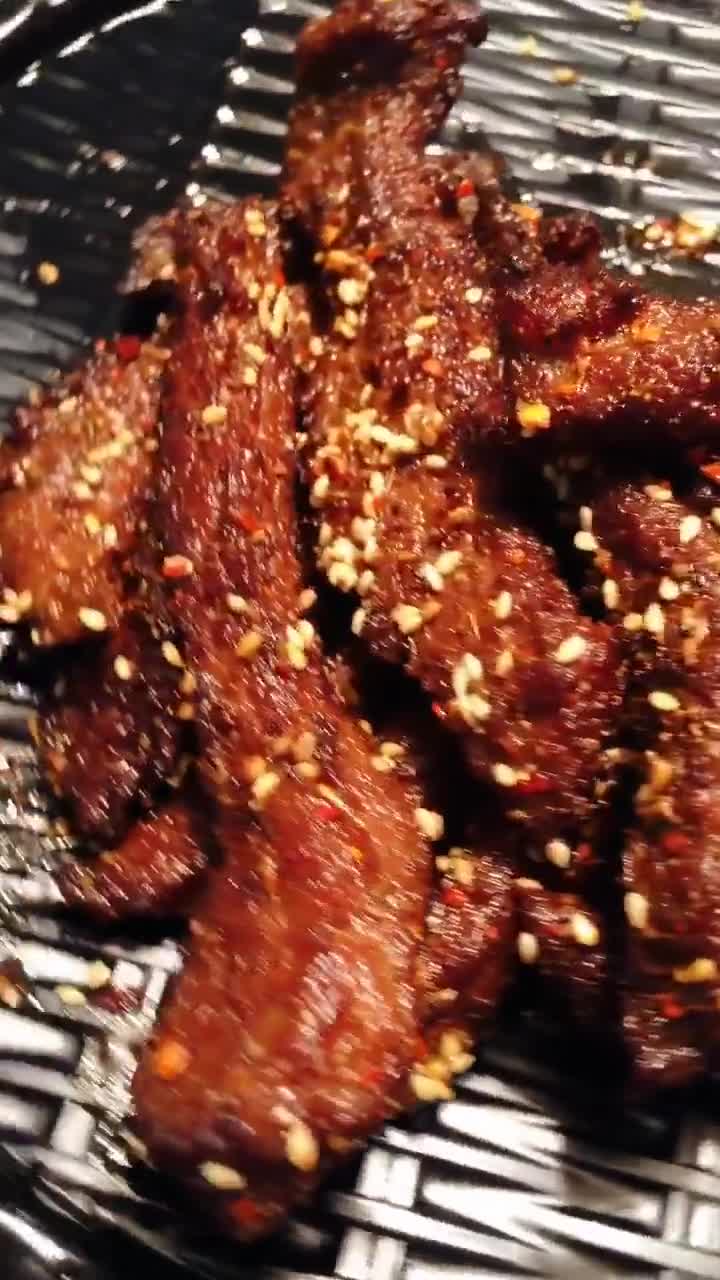 牛肉干的切法视频教程,最简单炸牛肉干做法视频