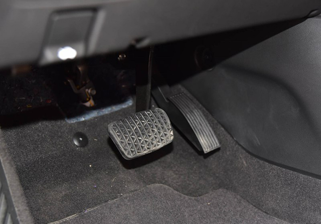 重现辉煌实力究竟如何?动态试驾别克全新凯越