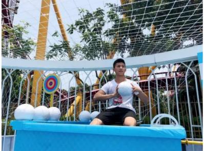 国外大型互动真人游戏,很火的美国真人游戏