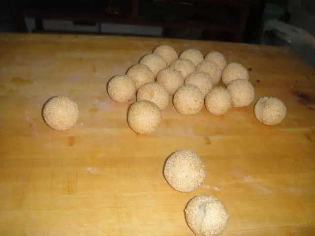 现在最火的网红小吃是什么,目前最火的网红小吃推荐