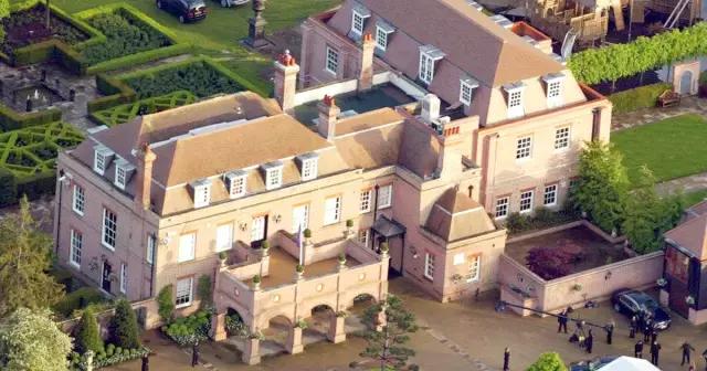 热辣辣的温度，火辣辣的世界杯，热点球星们的豪宅到底有多壕？