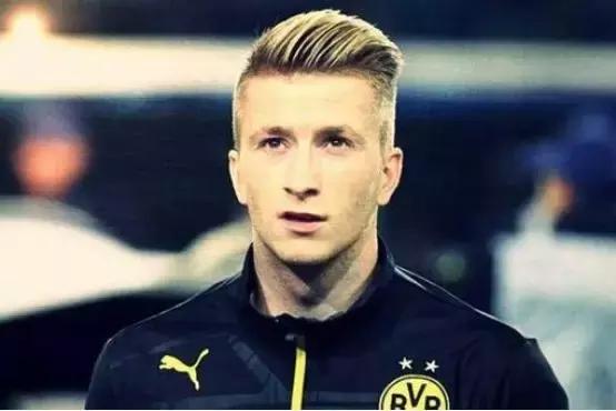 历届世界杯最拉风的男人,世界杯哪个国家足球队帅哥最多