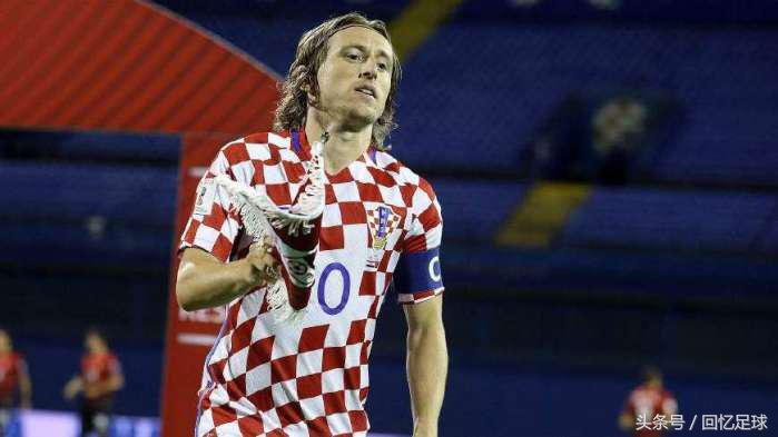 世界杯小组赛最佳11人,c罗梅西莫德里奇最后一届世界杯