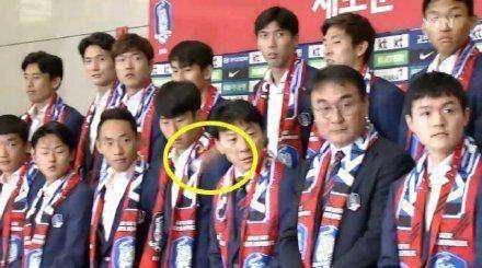 韩国队扔鸡蛋视频,韩国队遭扔鸡蛋是输了哪一场