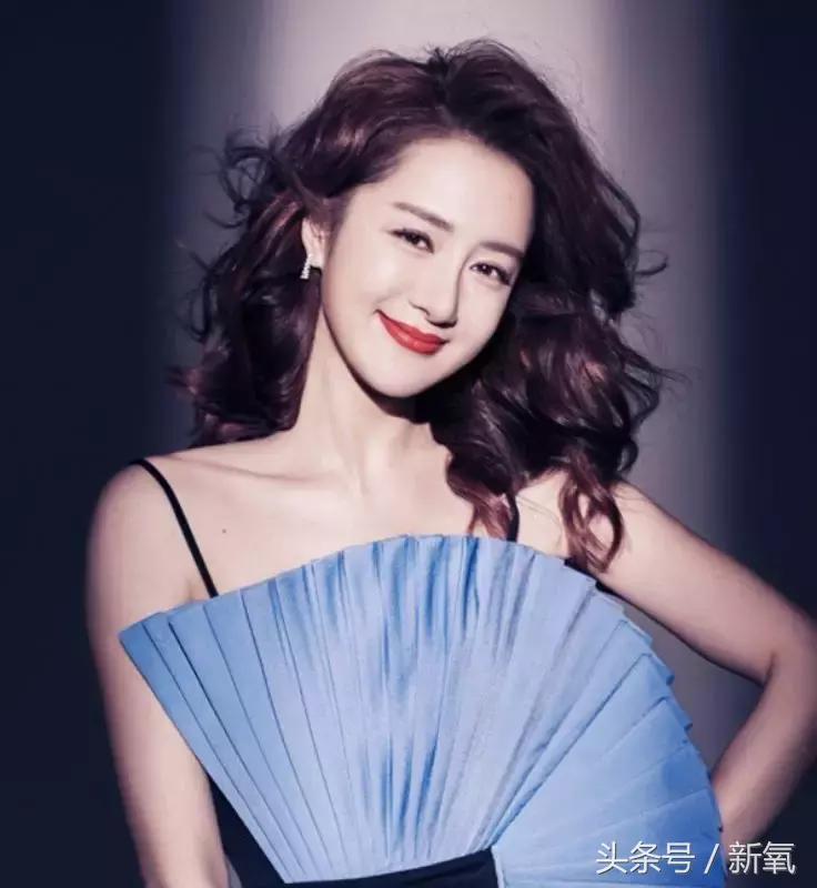 35岁杨幂与34岁赵丽颖谁更美,颜值大比拼赵丽颖杨幂