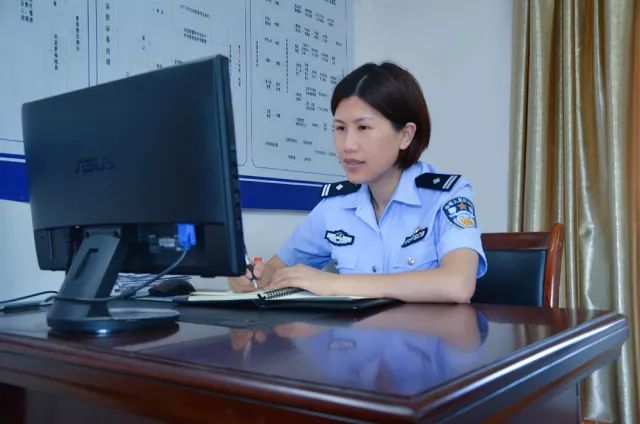 看完七一后提交的入党申请书,建党一百周年入党申请书