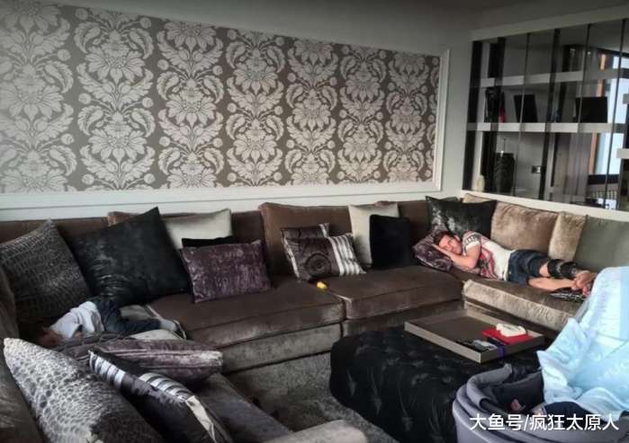 绝代双骄梅西和c罗谁漂亮,欧冠别墅梅西c罗