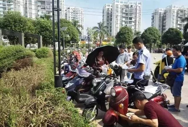 速看｜“南宁微交管”小程序上线！在家“刷脸”就能完成电动自行车上牌预约、学习测试啦！