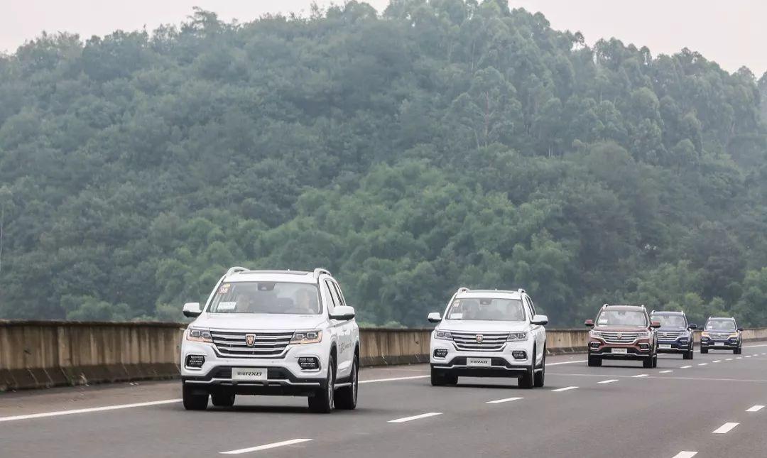 鐑х儰鍟ら厭鐞冭禌,鐑х儰瓒崇悆姣旇禌