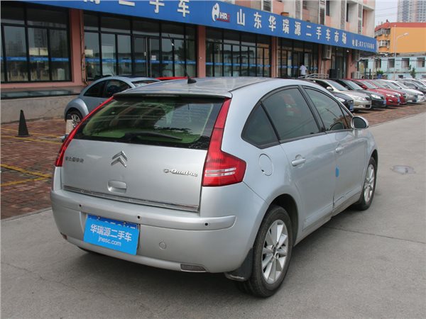 打车哪种车最靠谱,出行打车哪种车最安全