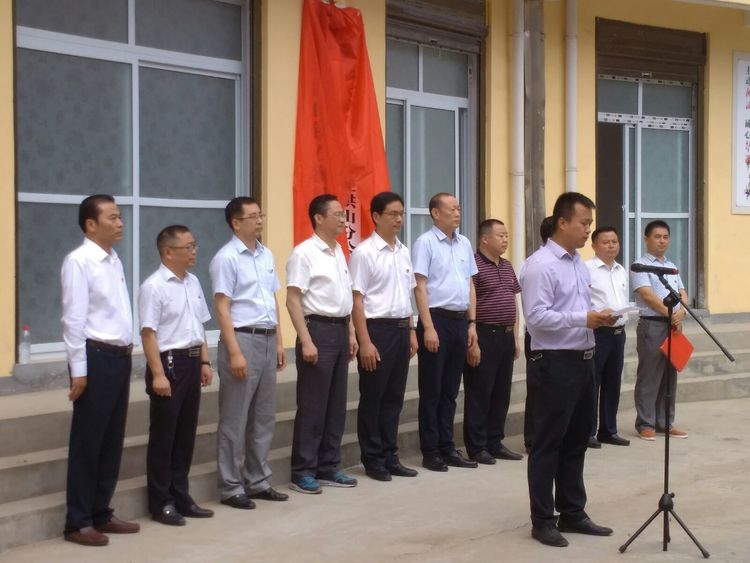 陕西安康向*党**的生日献礼｜洪山镇石狮村毛绒玩具厂开工生产