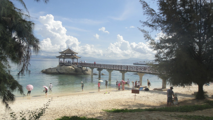 sanya天之涯，海之角我们来了