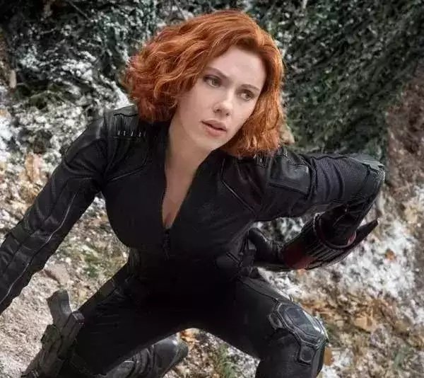 这位女星性感到让杜兰特都说要喝她的洗澡水