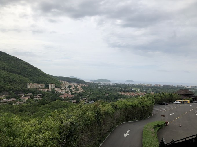 带你到三亚感受不一样的美食美景,三亚之行怎能错过这些美食和美景